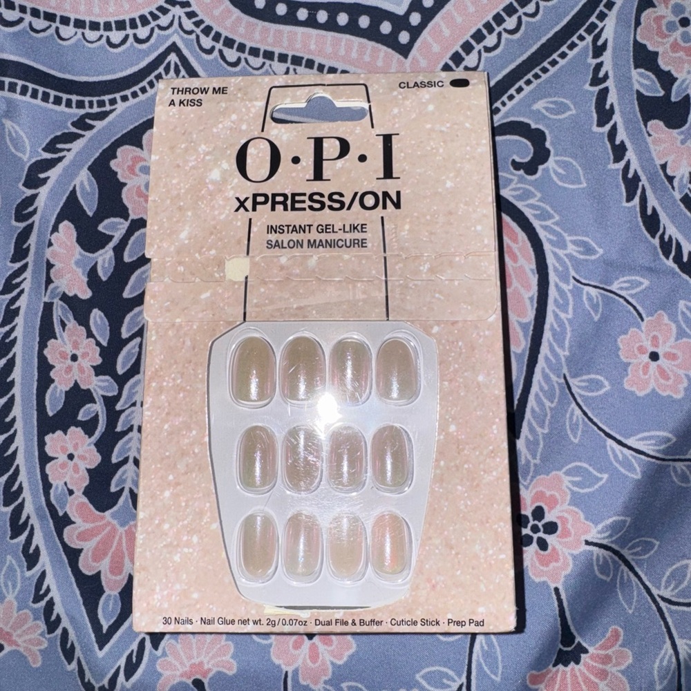 OPI xPRESS/ON Gel Manicure - Throw Me a Kiss